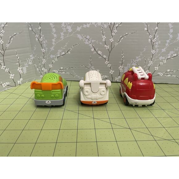 Vtech Go Go Smart Wheels Lot Of 3- Race Cars Fire Truck Working Sounds Lights - Picture 3 of 5